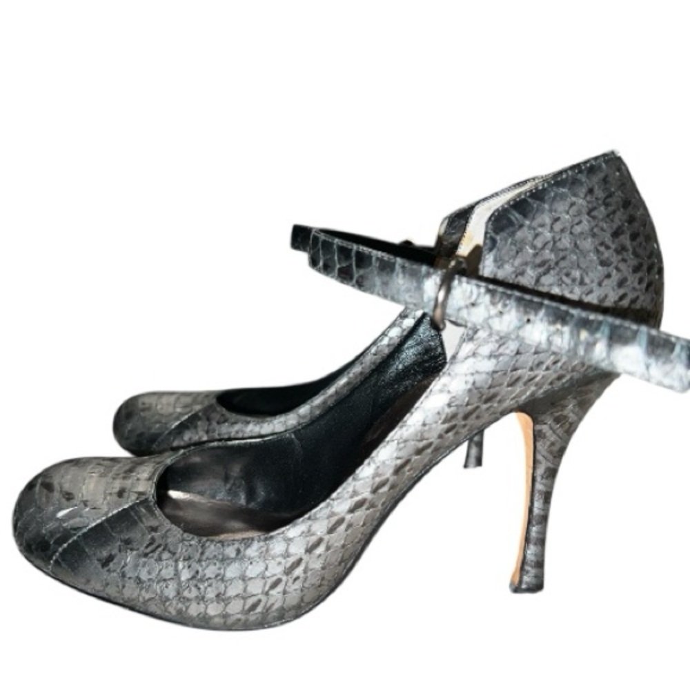 Max Studio Elegant Black Snakeskin Pattern Heels - image 4